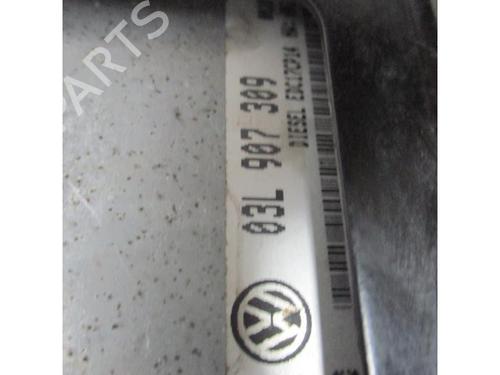 Engine control unit (ECU) VW PASSAT B6 (3C2) 2.0 TDI 16V | BP23067924M57 