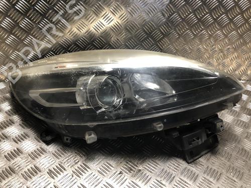 Phare droit RENAULT SCÉNIC III (JZ0/1_) 1.5 dCi (110 hp) 31927519