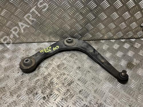 Used Right front suspension arm Right front suspension arm PEUGEOT 206+ (2L_, 2M_) 1.1 (60 hp) 33884016 33884016