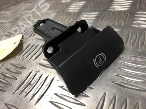 Used Switch VOLVO XC90 I (275) D5 AWD (163 hp) 31202565