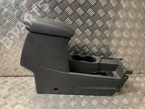 Used Middle console Middle console RENAULT CAPTUR II (HF_) TCe 130 (HFMF) (131 hp) 36378887 36378887