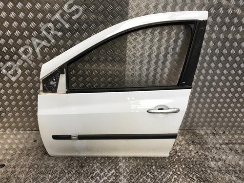 left-front-door-renault-clio-iii-br01-cr01-2005-2006-2007-2008-2009-2010-2011-2012-2013-2014-36947755 main image