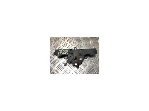 Used Hood lock TOYOTA AVENSIS (_T25_) 2.0 D-4D (ADT250_, ADT250R) (126 hp) 24492968