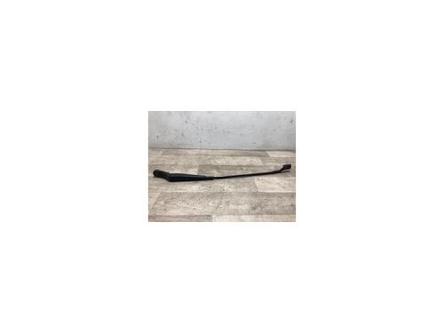 Used Front windshield wiper arm PEUGEOT 3008 I MPV (0U_) 1.6 HDi (112 hp) 23872543