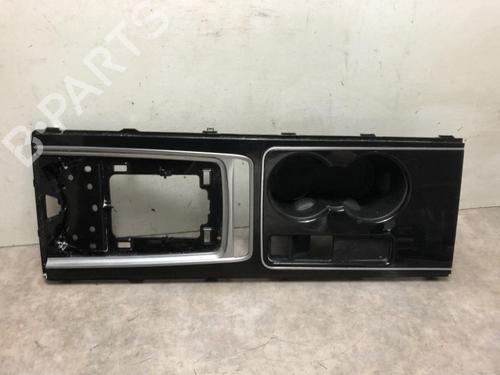 Used Middle console JAGUAR XE (X760) 2.0 D (180 hp) 28501250