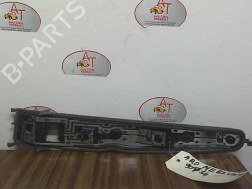 Éclairage de plaque d'immatriculation OPEL MERIVA A MPV (X03) 1.7 CDTI (E75) (100 hp) 13131208