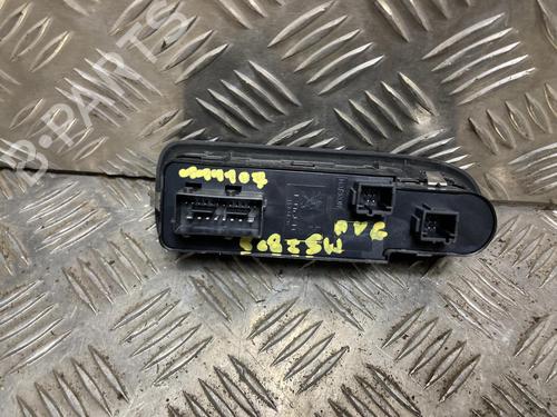 Left front window switch PEUGEOT 508 SW I (8E_) 2.0 BlueHDi 180 | BP31199520I27