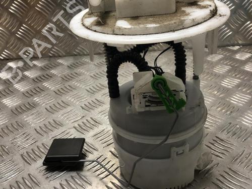 Bränslepump PEUGEOT 208 II (UB_, UP_, UW_, UJ_) 1.2 PureTech 100 (101 hp) 31243860