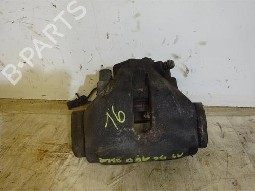 Højre bremsekaliber foran AUDI A4 B6 (8E2) 2.5 TDI quattro (180 hp) 28334538