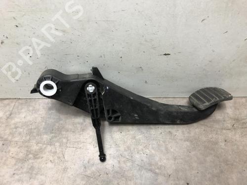 koblingspedal DACIA LOGAN MCV II TCe 90 (K8M1, K8MA, K8AC) (90 hp) 25799851