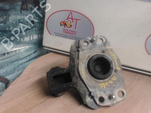 Used Engine mount RENAULT MASTER II Van (FD) 2.5 dCi (FD02) (101 hp) 25004397