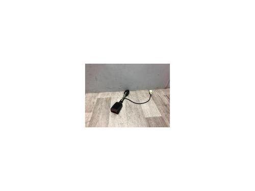 Used Seat buckle CITROËN C3 II (SC_) 1.6 HDi (92 hp) 15968358