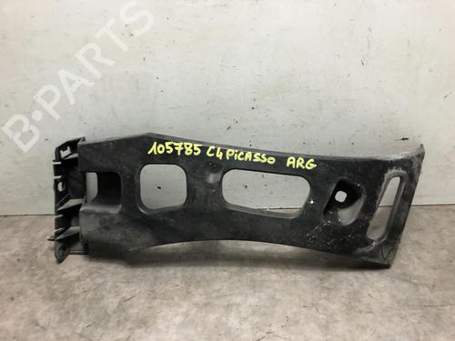 Used Rear bumper bracket Rear bumper bracket 20624105 20624105