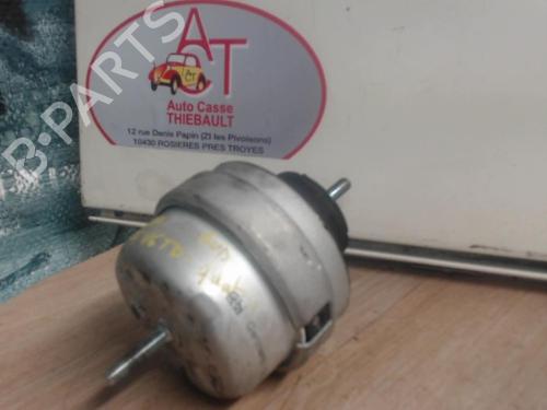 Used Engine mount AUDI A6 C5 Avant (4B5, 4B6) 2.5 TDI quattro (180 hp) 25297591