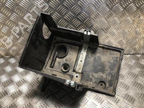 Stütze für VOLVO C30 (533) 1.6 D (109 hp) 31202498