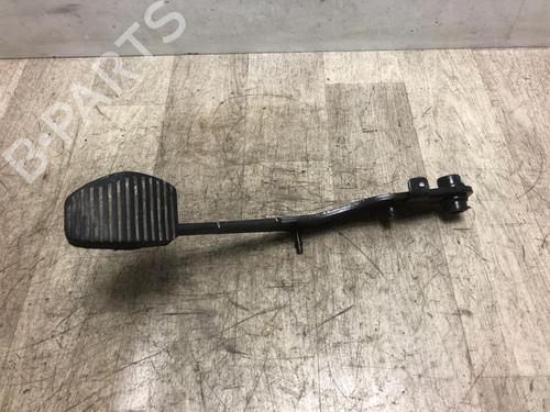Used Clutch pedal PEUGEOT 406 Coupe (8C) 2.2 (158 hp) 23966274