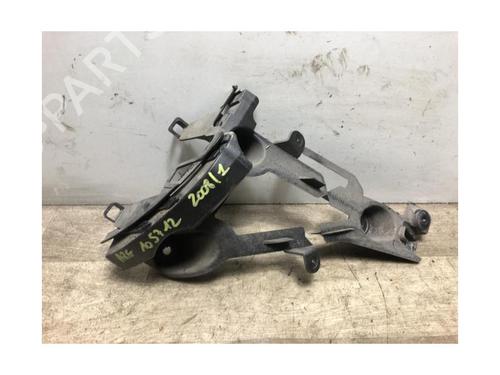 Rear bumper bracket PEUGEOT 2008 I (CU_) 1.2 THP 110 / PureTech 110 | BP15937813C159