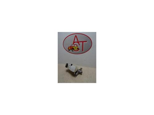 Used Brake master cylinder RENAULT CAPTUR I (J5_, H5_) 0.9 TCe 90 (90 hp) 13277139