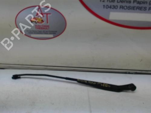 Used Front windshield wiper arm SUZUKI JIMNY Closed Off-Road Vehicle (SN) 1.3 16V 4WD (SN413) (82 hp) 13132128
