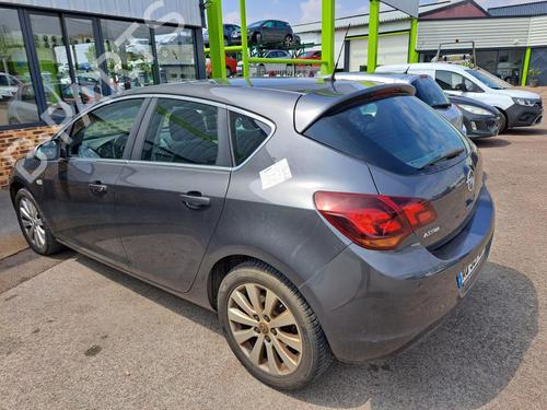 Middle console OPEL ASTRA J (P10) 1.7 CDTI (68) | BP31198155I22 
