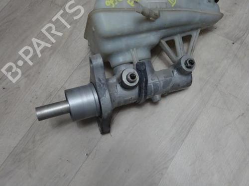 Used Brake master cylinder PEUGEOT EXPERT Van (VF3A_, VF3U_, VF3X_) 1.6 HDi 90 8V (90 hp) 13277020