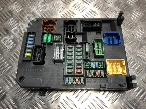 Used Fuse box CITROËN C4 II (NC_) 1.2 THP 110 (NCHNZ6, NCHNV6) (110 hp) 31204266