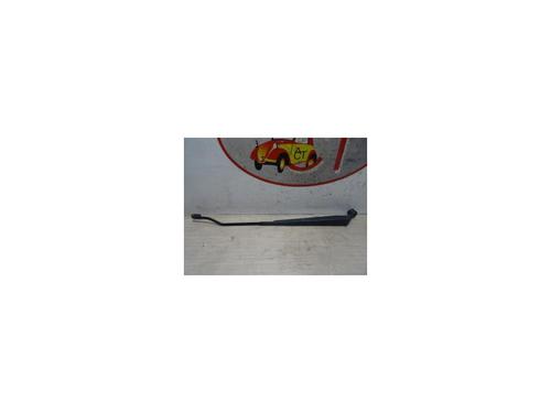 Used Front windshield wiper arm SUZUKI IGNIS II (MH) 1.3 DDiS (RM413D) (70 hp) 20614286