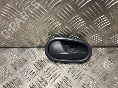 Poignée intérieure avant gauche DACIA SANDERO II TCe 90 (B8M1, B8MA, B8AC) (90 hp) 31204576