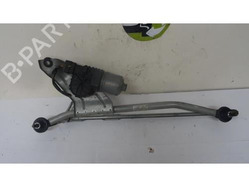 Used Front wiper motor DACIA SANDERO 1.5 dCi (75 hp) 13282798