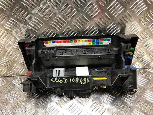 Used Fuse box Fuse box RENAULT CLIO I (B/C57_, 5/357_) 1.2 (5/357Y, 5/357K) (58 hp) 21386140 21386140