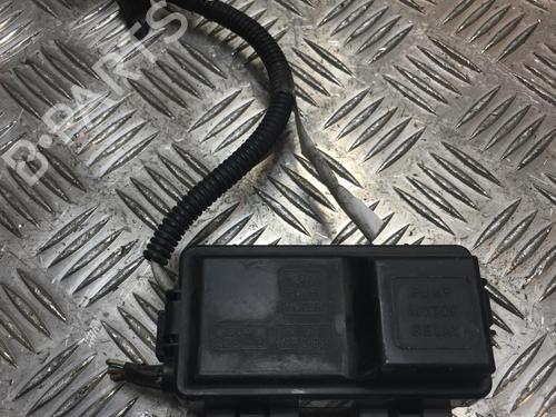 Used Fuse box Fuse box HONDA CR-V I (RD) 2.0 16V 4WD (RD1, RD3) (147 hp) 25004438 25004438