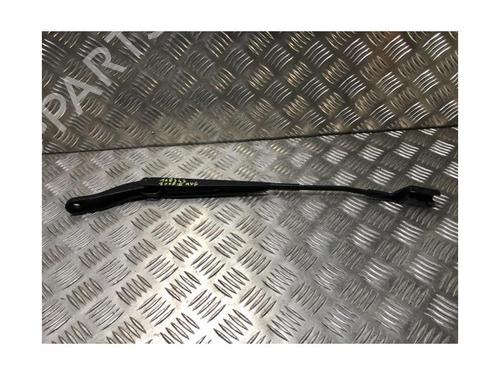 Front windshield wiper arm PEUGEOT 2008 II (UD_, US_, UY_, UJ_, UR_, UC_) 1.5 BlueHDI 100 | BP23873840C143 