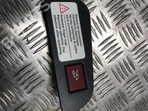 Used Tailgate handle PEUGEOT 508 SW I (8E_) 2.0 BlueHDi 180 (180 hp) 31199556