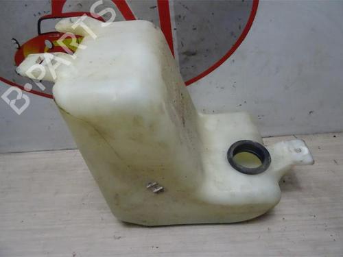 Windscreen washer tank LAND ROVER FREELANDER I (L314) 2.0 Td4 4x4 | BP13268656C113