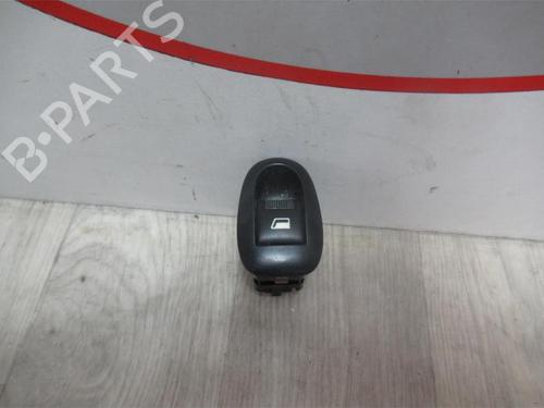 Spak kontakt PEUGEOT 1007 (KM_) 1.4 HDi (68 hp) 13035625