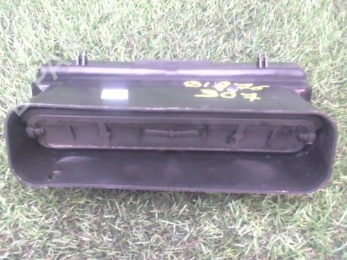 Used Air vent PEUGEOT 307 (3A/C) 2.0 HDi 135 (136 hp) 13131827