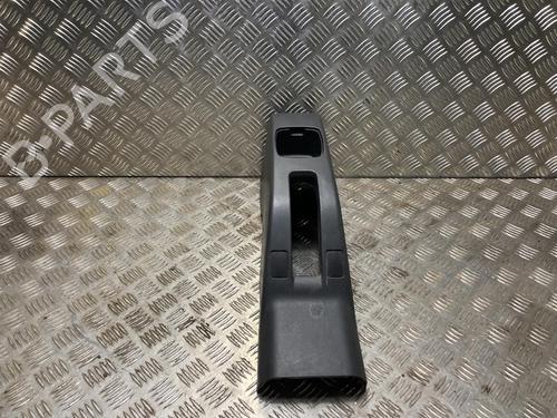 Mittelkonsole SUZUKI SWIFT IV (FZ, NZ) 1.3 DDiS (AZG413D, ZC02S, ZC92S) (75 hp) 31201542