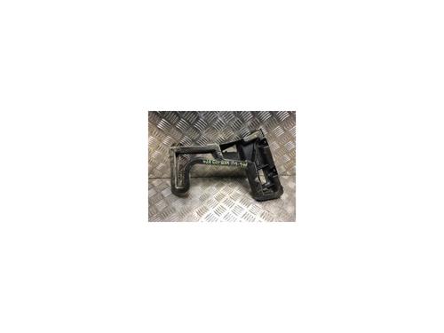 Support du pare-chocs arrière PEUGEOT 5008 (0U_, 0E_) 1.6 HDi (110 hp) 23253677