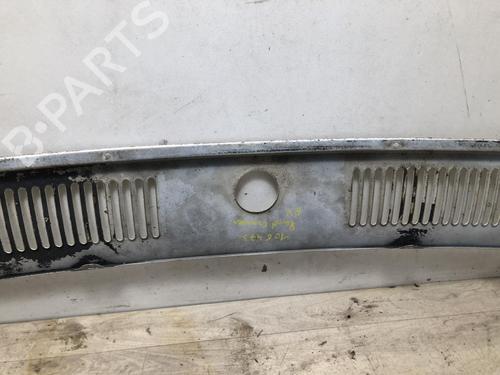 Used Scuttle panel Scuttle panel TOYOTA LAND CRUISER 90 (_J9_) 3.0 TD (KZJ90_, KZJ95_, KZJ90R, KZJ95R, KZJ90W, KZJ95W) (125 hp) 23100038 23100038