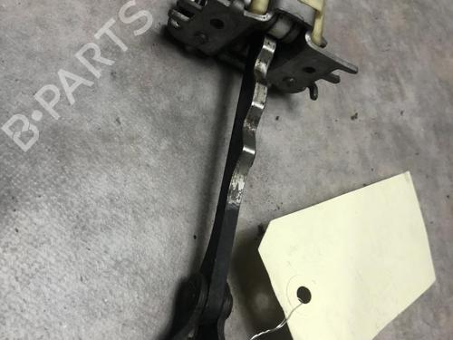 Used Hinge/Door check strap RENAULT MEGANE III Grandtour (KZ0/1) 1.5 dCi (86 hp) 20616661