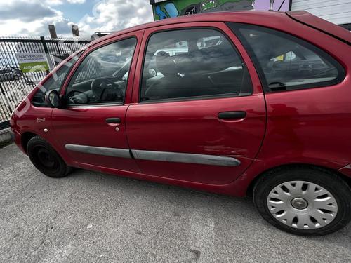 Left headlight CITROËN XSARA PICASSO (N68) 1.6 HDi | BP23872092C28