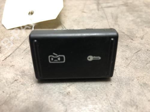 Used Switch SKODA FABIA II (542) 1.2 TSI (105 hp) 20633313