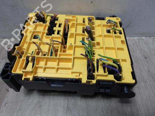 Fuse box PEUGEOT 208 I (CA_, CC_) 1.4 HDi | BP13267614E1