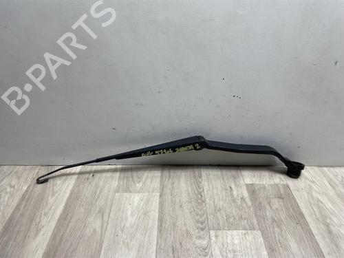 Used Front windshield wiper arm SUBARU IMPREZA Hatchback (GR, GH, G3) 2.0 D AWD (150 hp) 15529499