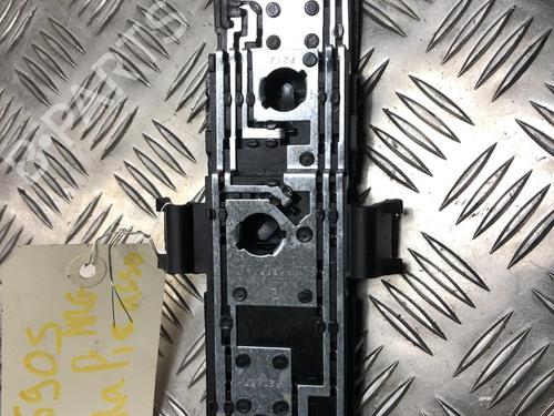 Used Licence plate light Licence plate light CITROËN XSARA PICASSO (N68) 2.0 HDi (90 hp) 23411447 23411447