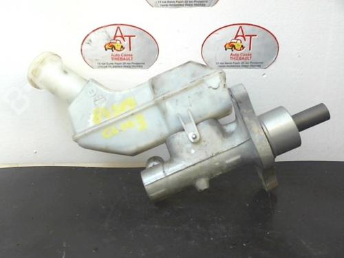 Used Brake master cylinder RENAULT CLIO III (BR0/1, CR0/1) 1.2 16V (78 hp) 12969672