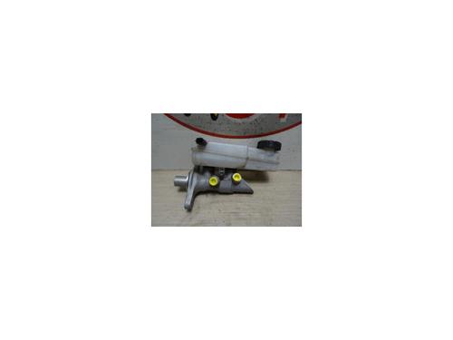 Used Brake master cylinder RENAULT MEGANE III Hatchback (BZ0/1_, B3_) 1.5 dCi (BZ09, BZ0D, BZ1W, BZ29, BZ14) (110 hp) 13277142