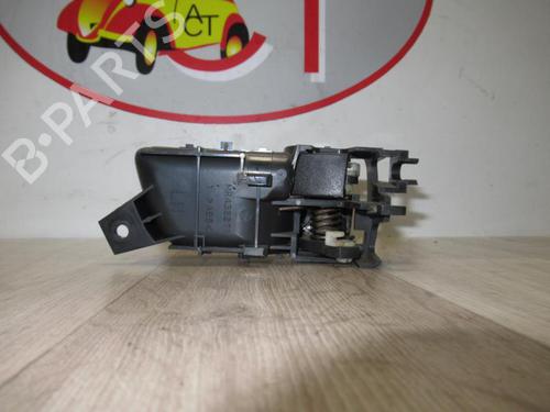 Used Front left interior door handle MITSUBISHI PAJERO III (V7_W, V6_W) 3.2 Di-D (V68W) (160 hp) 13005218