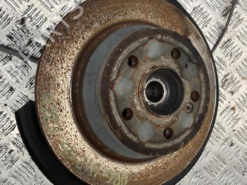 Used Left rear steering knuckle MERCEDES-BENZ E-CLASS (W211) E 220 CDI (211.008) (170 hp) 32660080