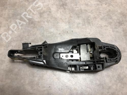 Used Front right exterior door handle Front right exterior door handle 23100073 23100073
